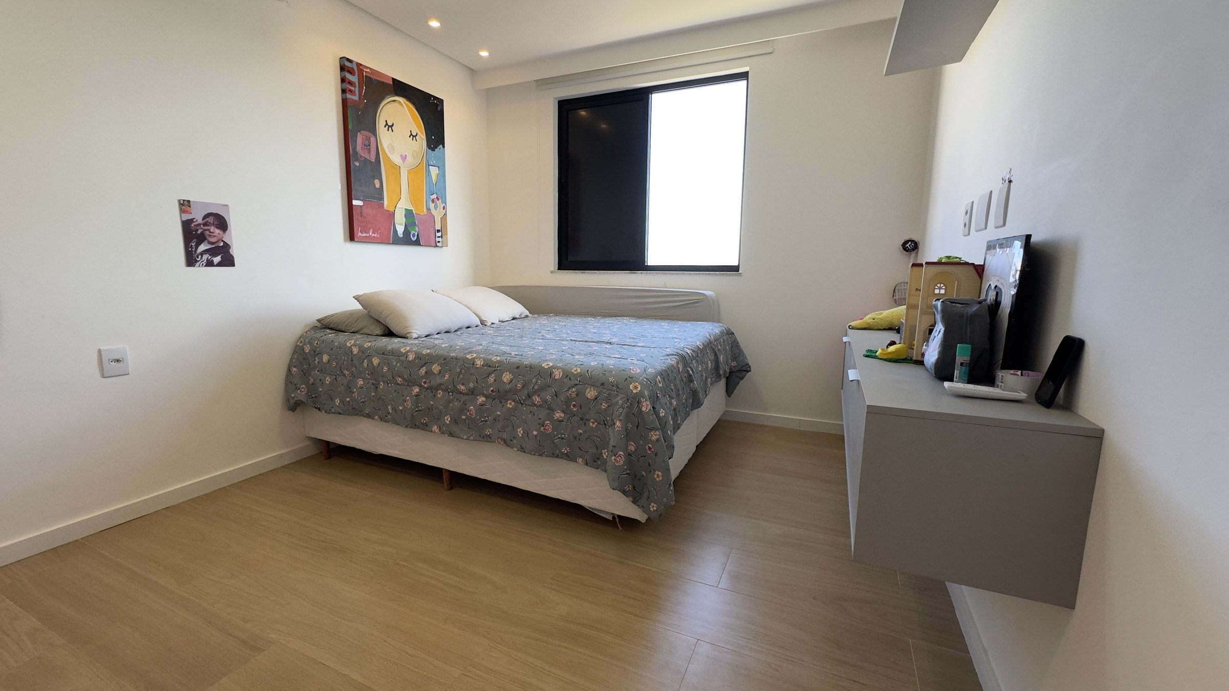 Suíte com cama de casal